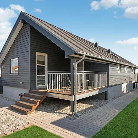 Holiday home Amazing In With House Sea View Otterup