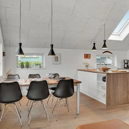 Amazing In With House Sea View Holiday home
